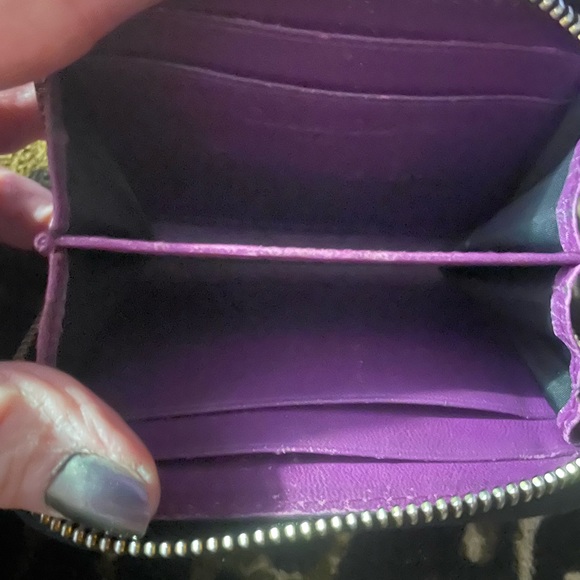 Beautiful Dior zip around wallet brown with Dior all over it - Picture 5 of 7